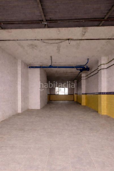 Foto e8b1e0d1-bf3b-4315-9c28-1b923324c283. Rent business premise in Gran Via de Colom Inca