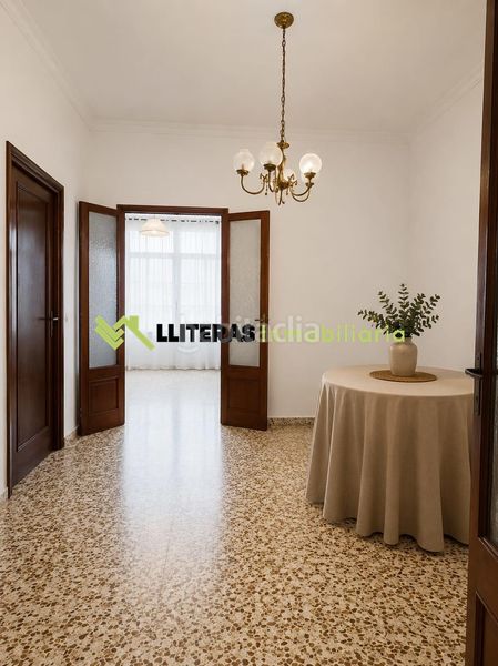Foto a0d701ec-c41d-4ca3-8180-3523a86184ce. Casa a Gran Via de Colom Inca