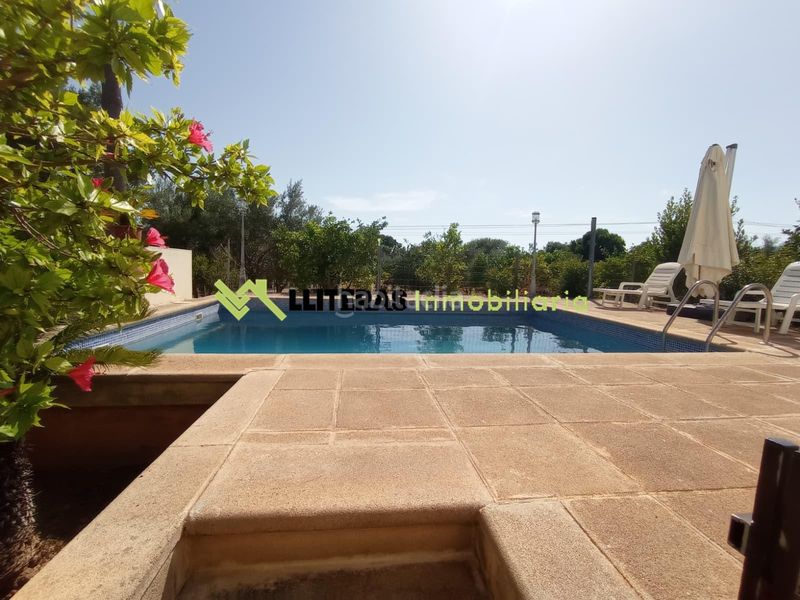 Foto 802ceba6-0b3d-4dbe-8ef9-426f02a7abf7. Masia amb piscina a Centro Inca