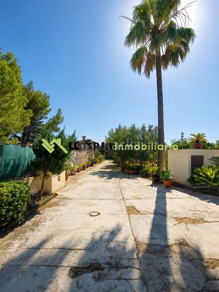 Foto b8b1d972-3ebe-4c6e-8ffe-c365556e8c7b. Masia amb piscina a Centro Inca