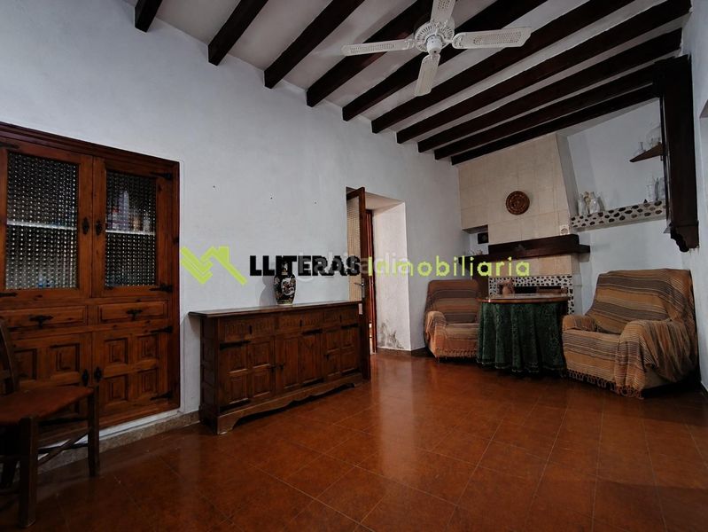 Foto e80accac-6244-44e9-8276-e0a1ed4c48dd. Casa amb aparcament a Pollença poble Pollença
