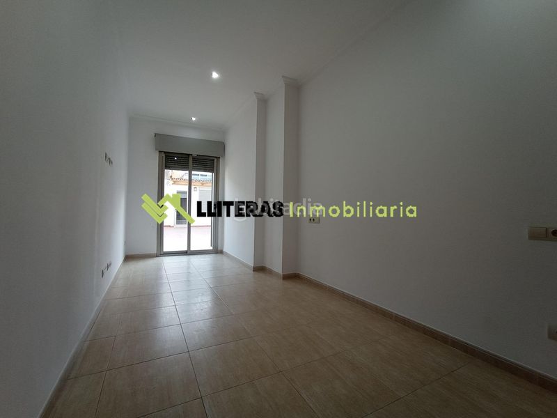 Foto 7166d9e6-f20c-4563-b2f6-e3dd4a95fb29. Planta baixa amb aparcament a Cristo Rey-Parque Europa Inca