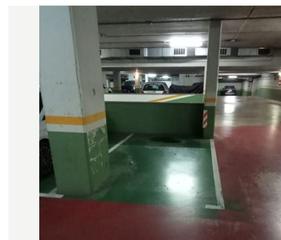 Aparcament cotxe  Carrer de l'abat escarré