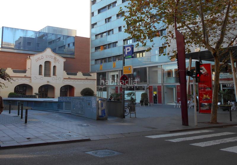Foto d49684d0-8286-44d0-92a6-3331f3ba88e8. Autoparkplatz in Centre Sabadell