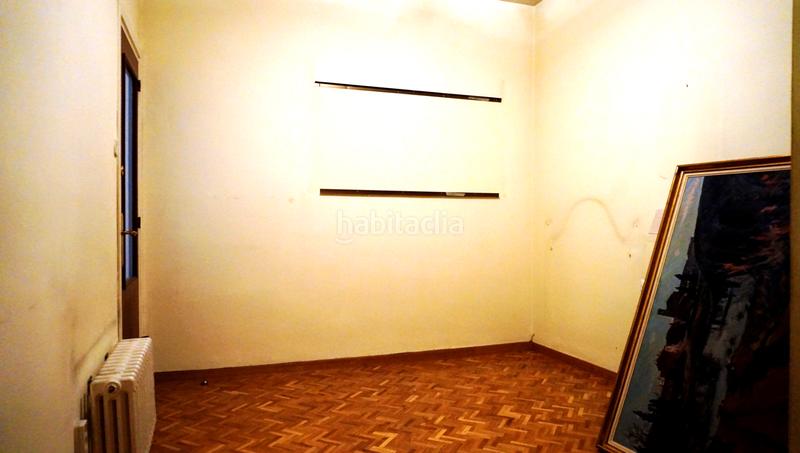 Foto a10a00dd-8f2f-4268-bfee-c8c8e09f672e. Terreno residencial finca centro en Centre Sabadell