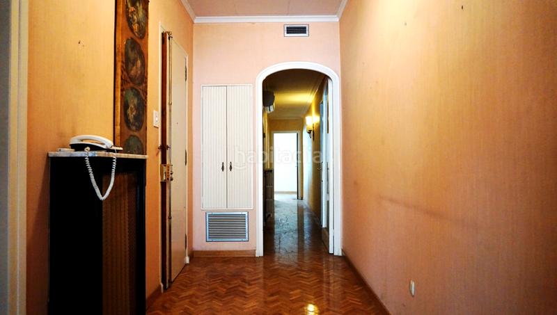 Foto b7e99561-8020-4e08-83e4-14ad12c4bf6e. Terreno residencial finca centro en Centre Sabadell