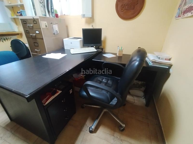 Foto 0e9f37e9-0c96-4ea6-9d2c-65ac11470790. Location local commercial dans Barri del Centre Terrassa