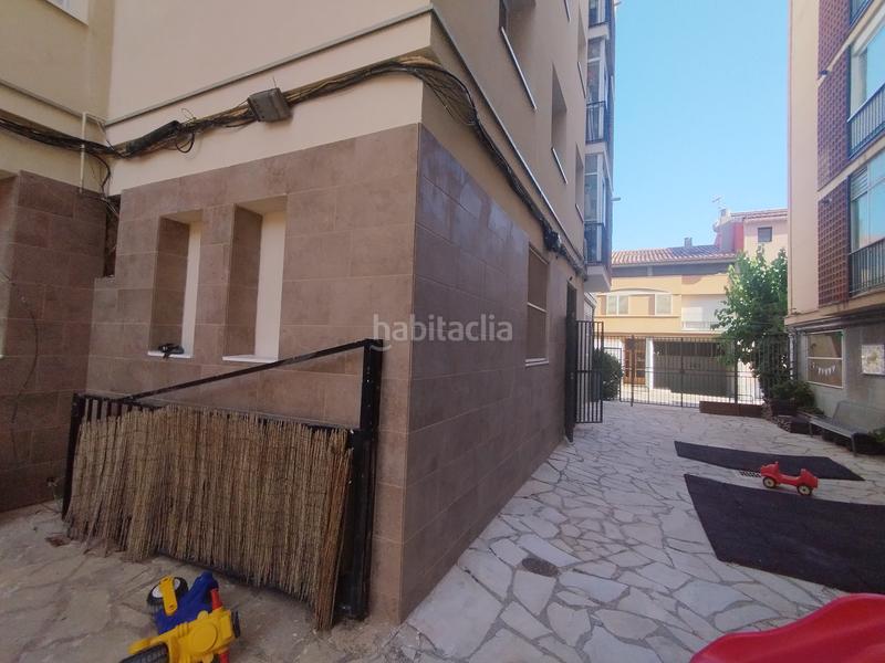 Foto b12b5f26-0aef-4ccd-8fb4-a5292c8c0626. Location local commercial dans Barri del Centre Terrassa