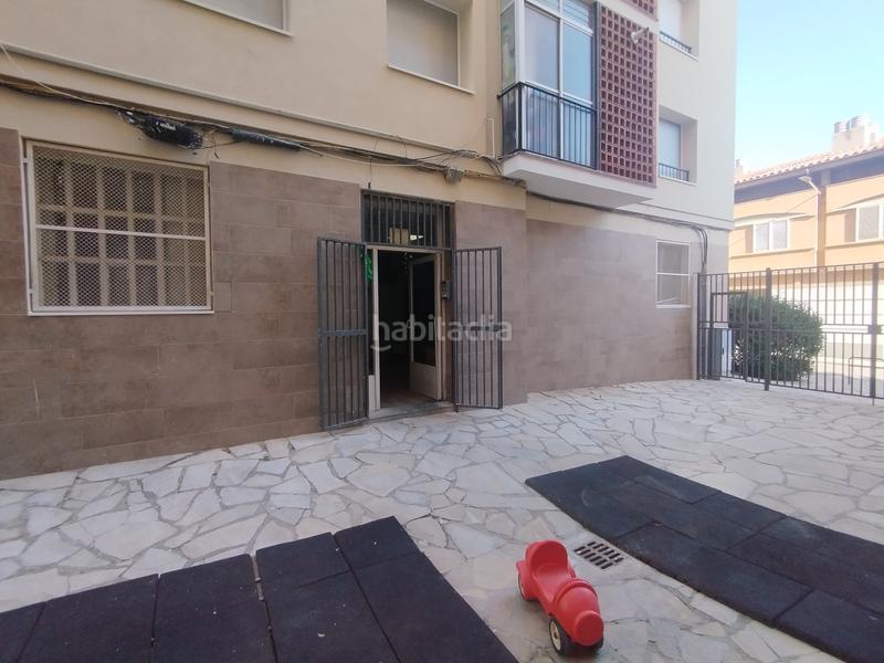 Foto dd2f8a2a-60a3-4a02-bb19-ebb7473eec28. Location local commercial dans Barri del Centre Terrassa