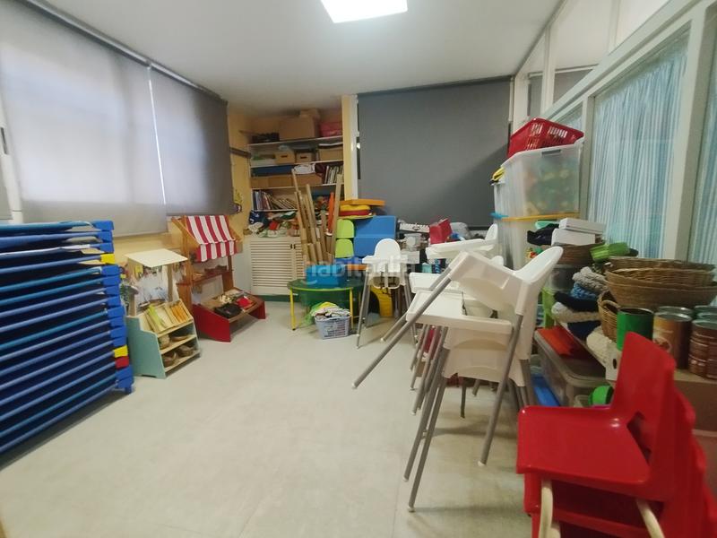 Foto e698f8f5-41c8-41d0-96f7-d0c55b4f6f88. Location local commercial dans Barri del Centre Terrassa