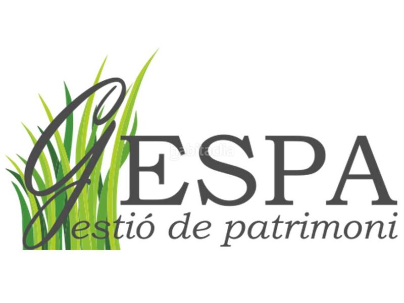 Foto 2ed3a2cc-5e38-4f86-be6f-64c6855597d8. Édifice dans Centre Rubí