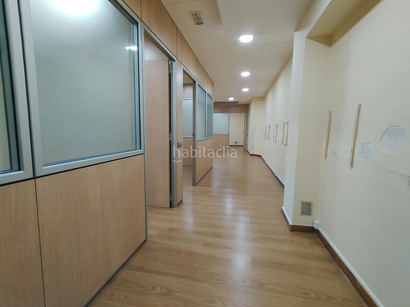 Foto c3b75afb-3a67-4c41-9157-de8398f99838. Miete geschäftsraum mit heizung in Centre Sabadell