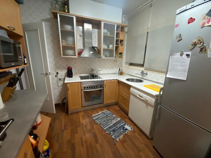 Foto 60c24c01-30e4-49f6-9660-5efa839a8543. Semi detached house with heating parking in Can Rull Sabadell