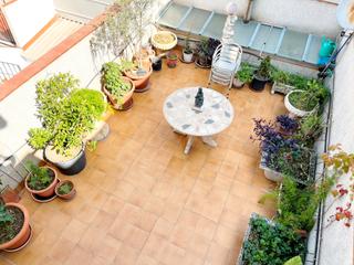 Casa  Carrer de portugal. Gran casa al centre de sabadell