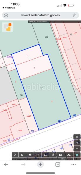 Foto 44035820-60da-4d32-b0c1-c977a1c24b79. Local comercial local educativo con gran patio en Sabadell