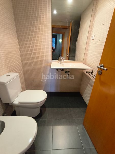 Foto 4734e961-5a17-4172-9452-7129314e1380. Pis amb calefacció aparcament piscina a Can Llong Sabadell