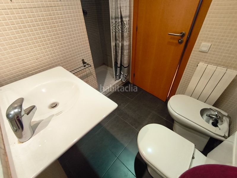 Foto cf452d90-925c-4983-8961-7eac584aa01f. Pis amb calefacció aparcament piscina a Can Llong Sabadell