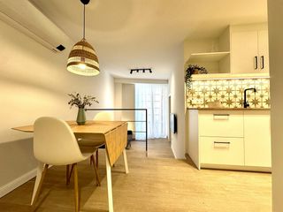 Miete Etagenwohnung in Centre. Apartament de 2 habitacions en lloguer al centre