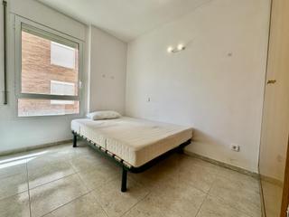 Rent Flat in El Sucre-El Nadal. Habitacio en lloguer