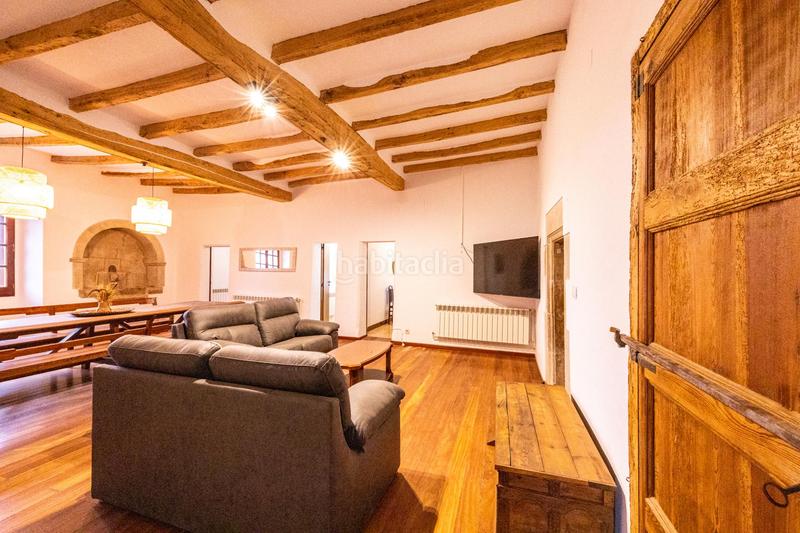 Foto 0a97510f-9c59-459c-bf1f-290a03c6a1fe. Alquiler masía en Balenyà