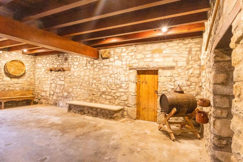 Foto 21515a88-630d-45b8-915e-b3b3410af409. Alquiler masía en Balenyà