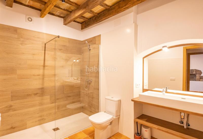 Foto d6aa9611-6353-45a3-a4e9-7323e7f6b54a. Alquiler masía en Balenyà