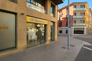 Location Local commercial à De francesc camprodon 13. Local comercial en lloguer  vic centre ronda francesc camprodon