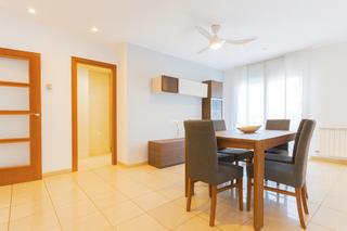 Lloguer Dúplex a Santa Eulàlia de Riuprimer. Pis de 3 habitacions en lloguer