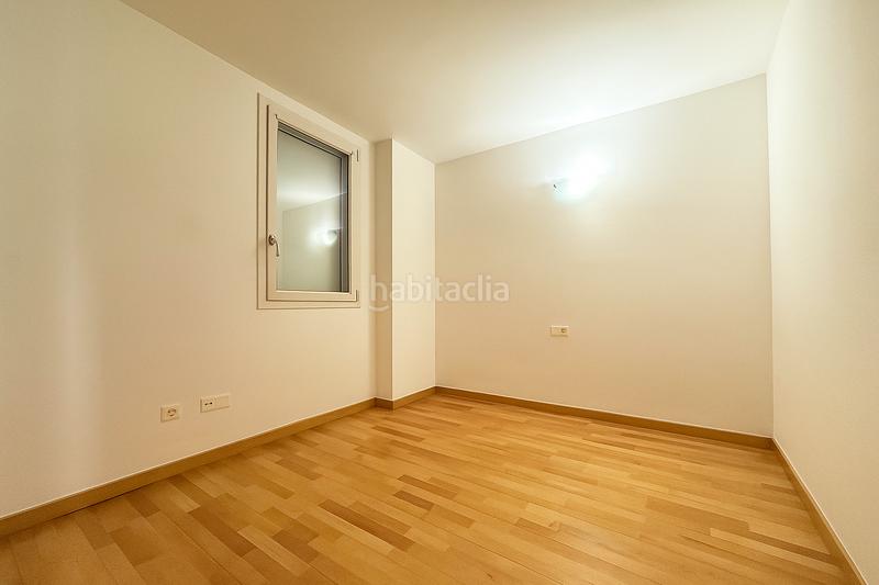 Foto 14172cf8-4dd2-4551-b800-67801f8161ae. Piso pis de 3 habitacions en venda en Caputxins-Ambulatori Vic