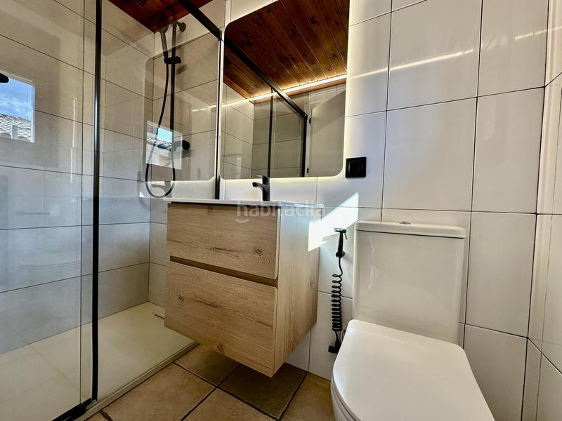 Foto 8e5b3926-21a3-43d5-ae2f-0eb7ee1b509a. Casa a schiera con riscaldamento parcheggio in Nord Vic