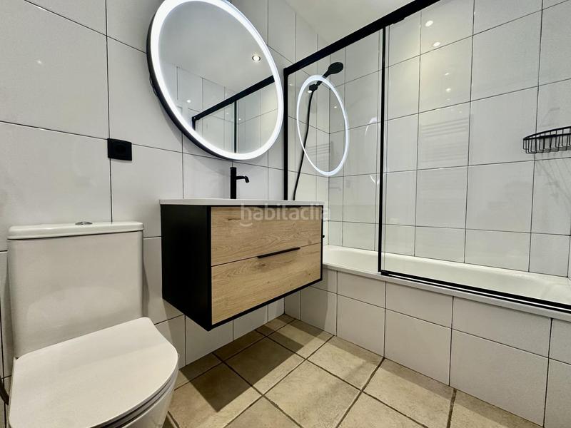 Foto deb5561b-4d75-4038-bbe8-c9d7cbd7deb5. Casa a schiera con riscaldamento parcheggio in Nord Vic