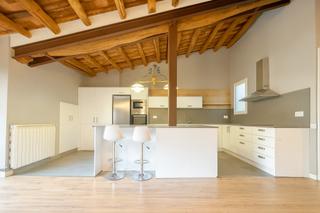 Location Appartement à Centre. Pis de 3 habitacions al centre