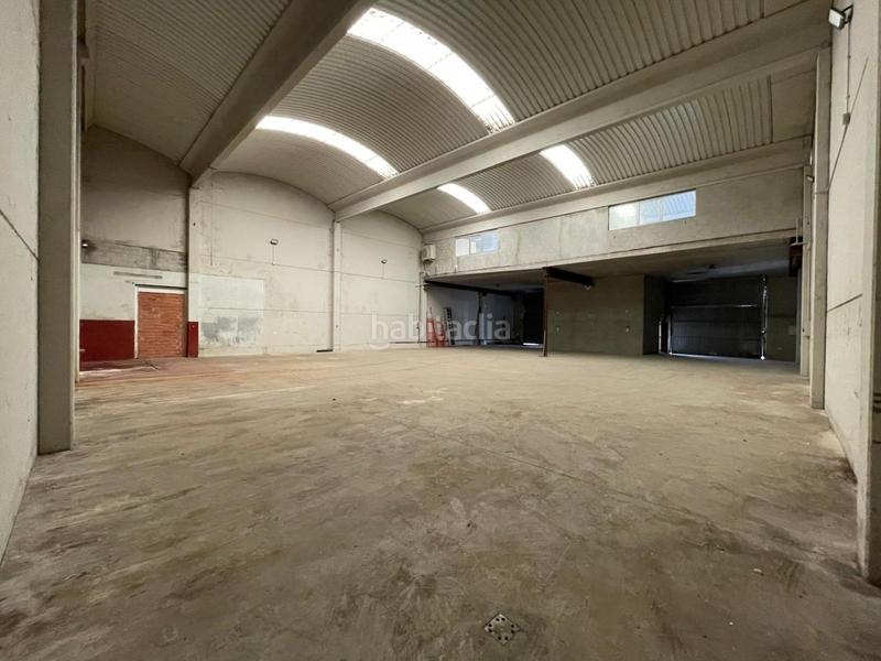 Foto 02aea16f-8d05-47d6-8473-4a0caf6f7845. Lloguer nau industrial a Gurb