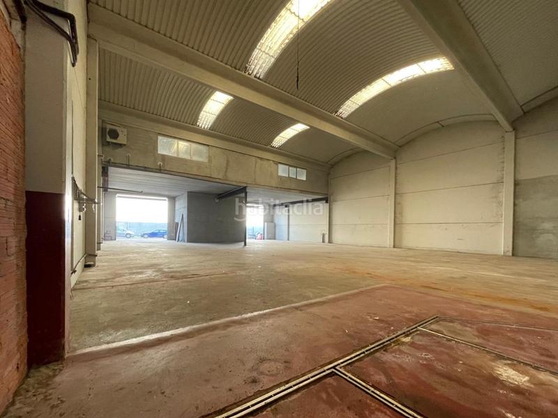 Foto b1987b44-aa13-4602-9f62-92718ff14386. Lloguer nau industrial a Gurb
