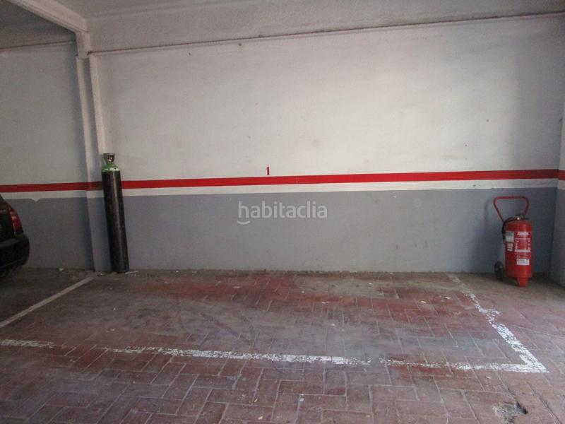 Foto 0340e8de-ba92-4954-aa76-d46e04aead5a. Autoparkplatz in Llefià Badalona