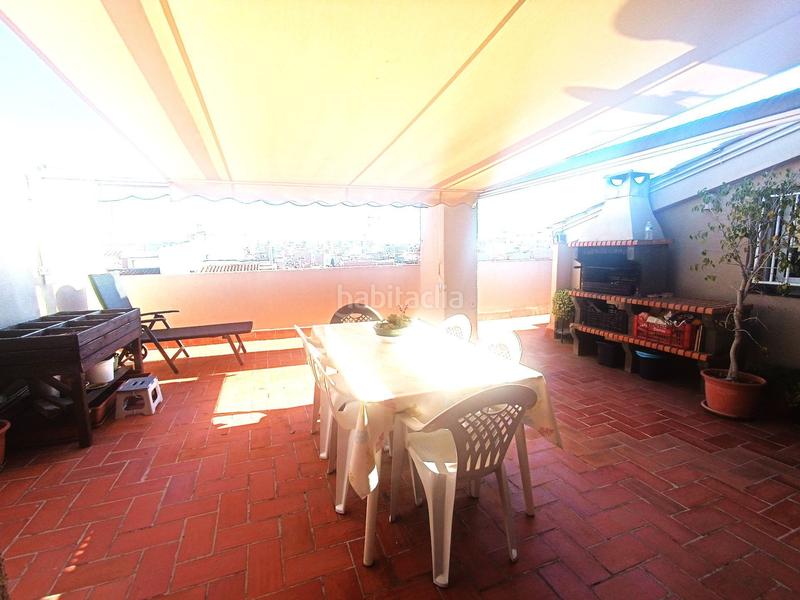 Foto 0b673e53-3f13-4705-a513-f62568870f8b. Àtic amb calefacció a Llefià Badalona