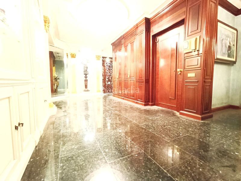 Foto 299dc8e4-8f2a-42d8-a8c5-a9a952c0c381. Dachwohnung mit heizung parking in Centre Badalona