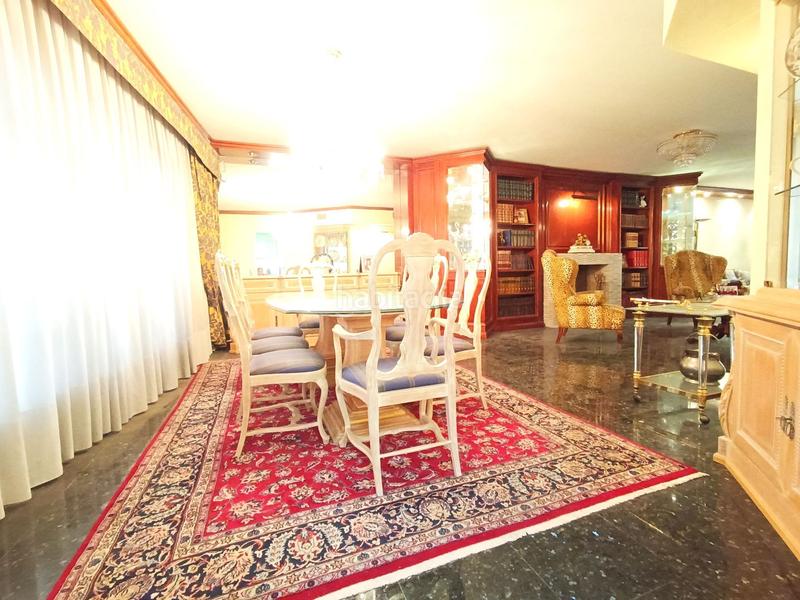 Foto 2cbed016-1a0e-4798-ba3f-ad297284fcbc. Dachwohnung mit heizung parking in Centre Badalona