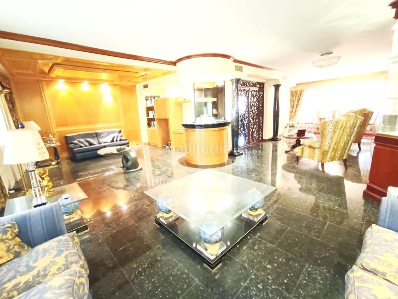 Foto 893928cf-8d81-47a1-bafd-449dfeb0478f. Dachwohnung mit heizung parking in Centre Badalona