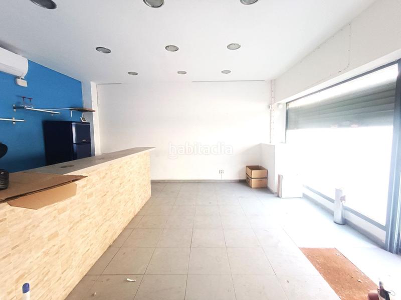 Foto 0d54c9e6-4f10-4927-a75f-17144b27d124. Business premise in El Raval Santa Coloma de Gramenet