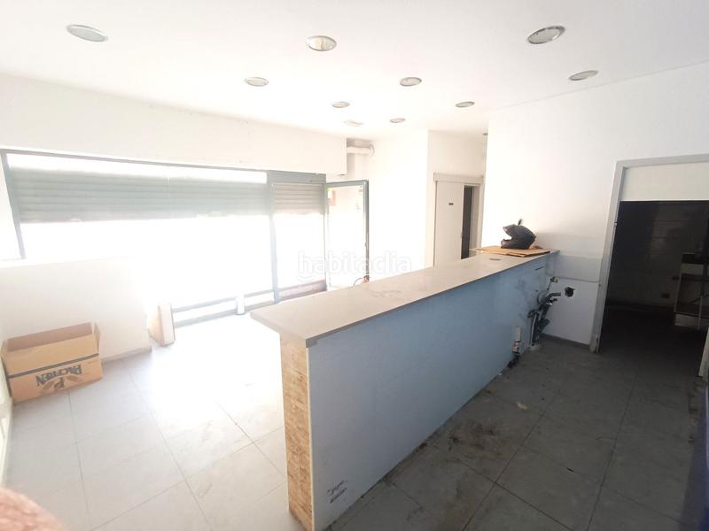 Foto 32dcdc8b-aa49-4637-a93d-aed6708e45b2. Business premise in El Raval Santa Coloma de Gramenet