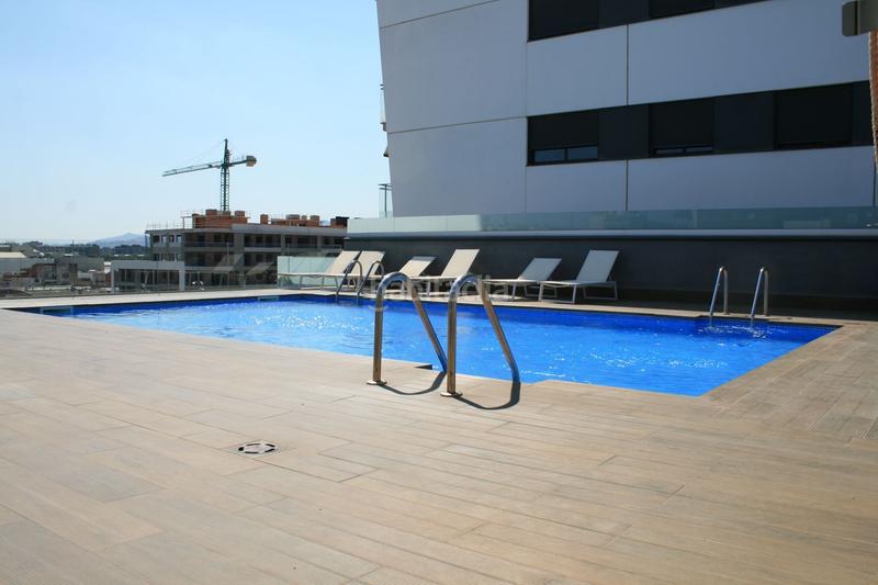Foto 078cfdea-500b-4f71-bdfe-a51d64efee41. Dúplex espectacular dúplex con 3 terrazas en el canal puerto dePortivo en Badalona