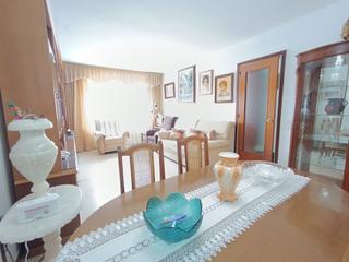 Appartement  Mare de deu del carme. 4 habitaciones en sant adriá
