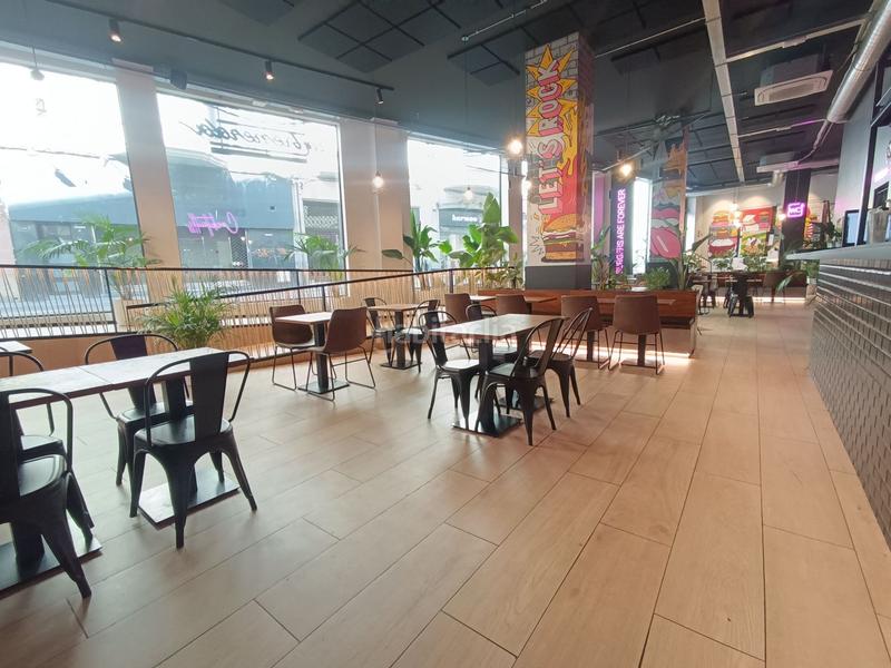 Foto ef659b71-d376-40bb-a7d7-4ddd63f87ed7. Traspaso local comercial gran oportunidad de traspaso de local comercial en el centro en Sabadell