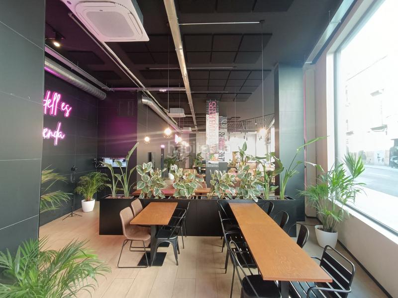 Foto ce060f40-3d5b-455b-abc4-cde7848575e7. Trapasso locale commerciale in Centre Sabadell