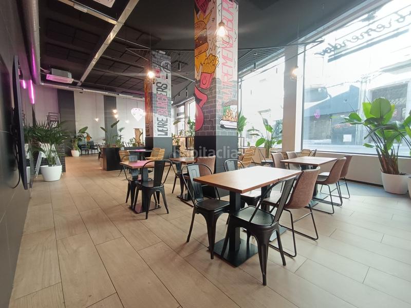 Foto d908abb0-64b3-49e0-b796-08b5c036105e. Trapasso locale commerciale in Centre Sabadell