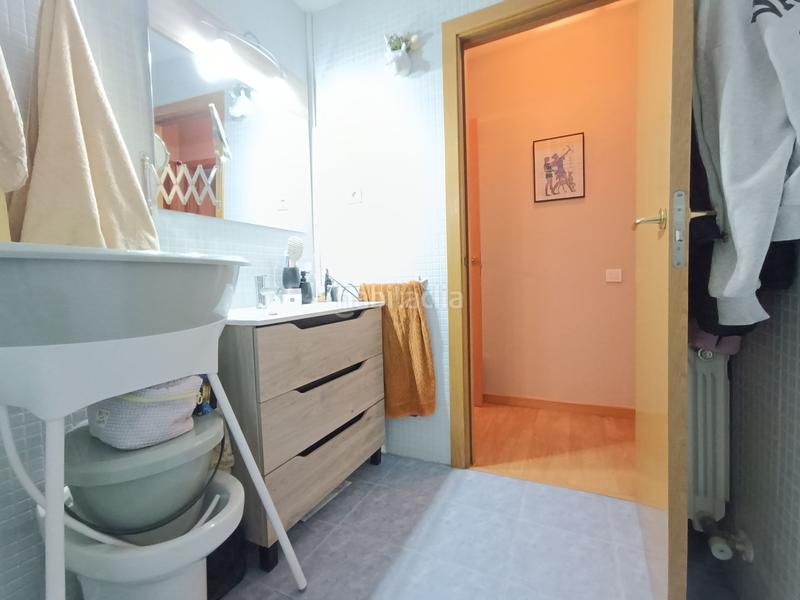 Foto 58c75b23-ac6c-47f1-aee7-3e48d9a9e719. Piso  sant adriá 4 habparking seminuevo en Sant Joan Baptista Sant Adrià de Besòs