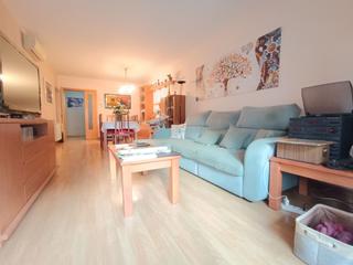 Appartamento  Pi i gibert. Piso sant adriá 4 habparking   seminuevo