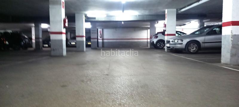 Foto 4a9f6e2e-e5ae-49e8-87ee-01118595f312. Car parking in Artigues Badalona