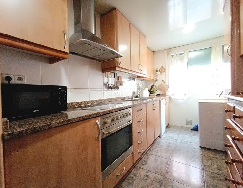 Foto 4069cc45-f602-4036-a17d-18ec04577035. Piso oportunidad única en doctor modrego en Congrés Badalona